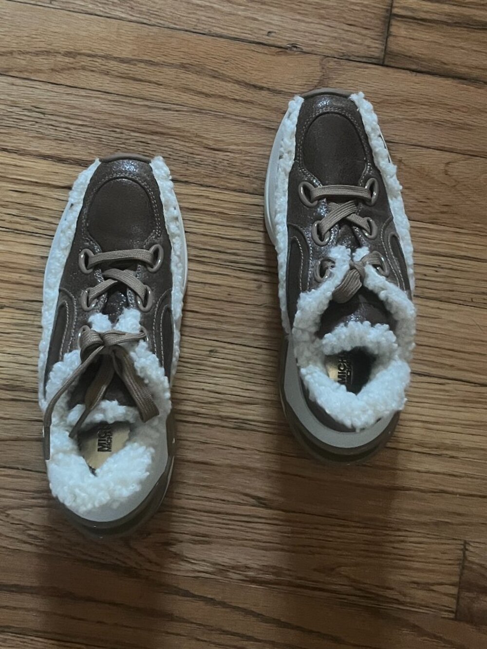 Michael Kors Women Toni Trainer Husk - Picture 9 of 13